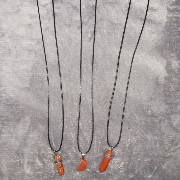 NECKLACES - Picture 2 of 2